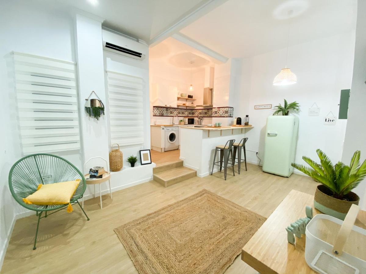 Belleza Y Estetica Modernista En Pleno Centro Alicante Zewnętrze zdjęcie
